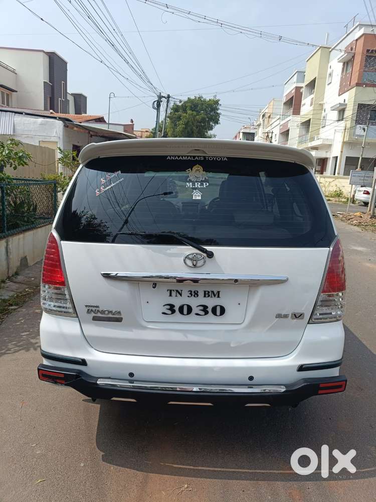 Toyota Innova, 2011, Diesel