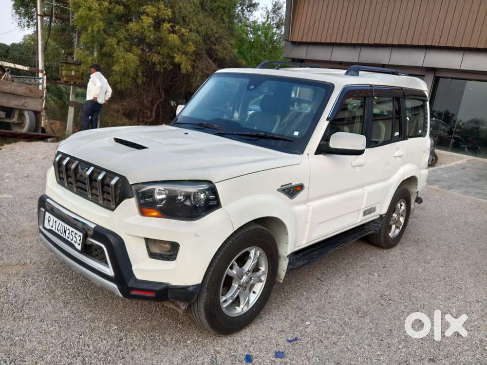 Mahindra Scorpio S10, 2017, Diesel