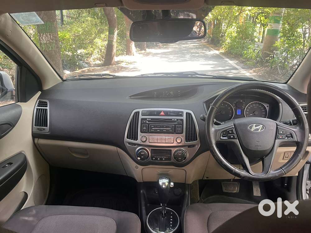 Hyundai I20 Sportz At 1.4, 2013, Petrol