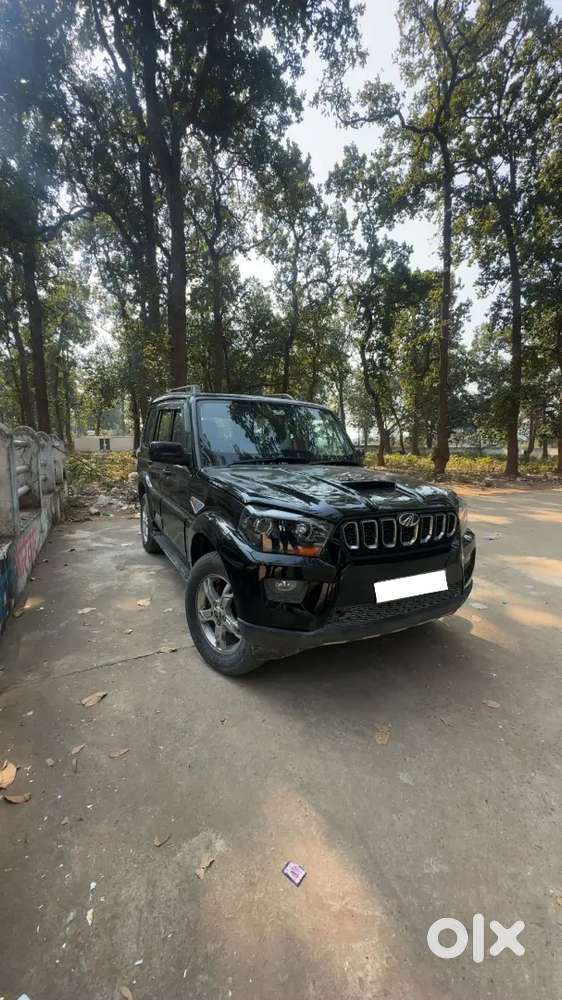 Mahindra Scorpio Classic 2015 Diesel Well Maintained