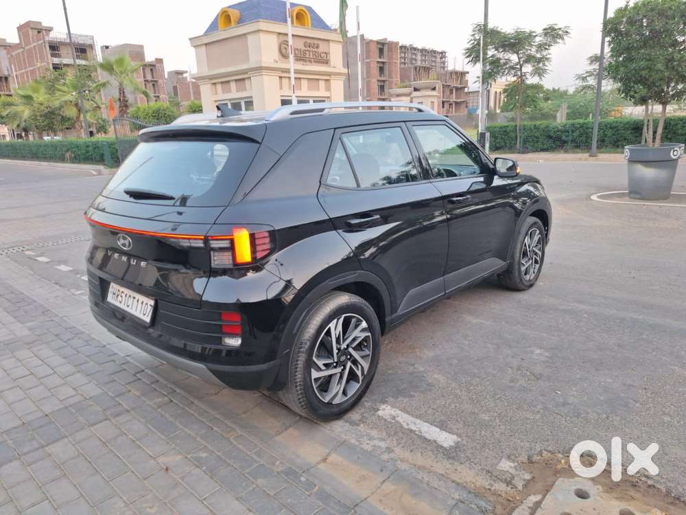 Hyundai Venue Sx Mt, 2025, Diesel