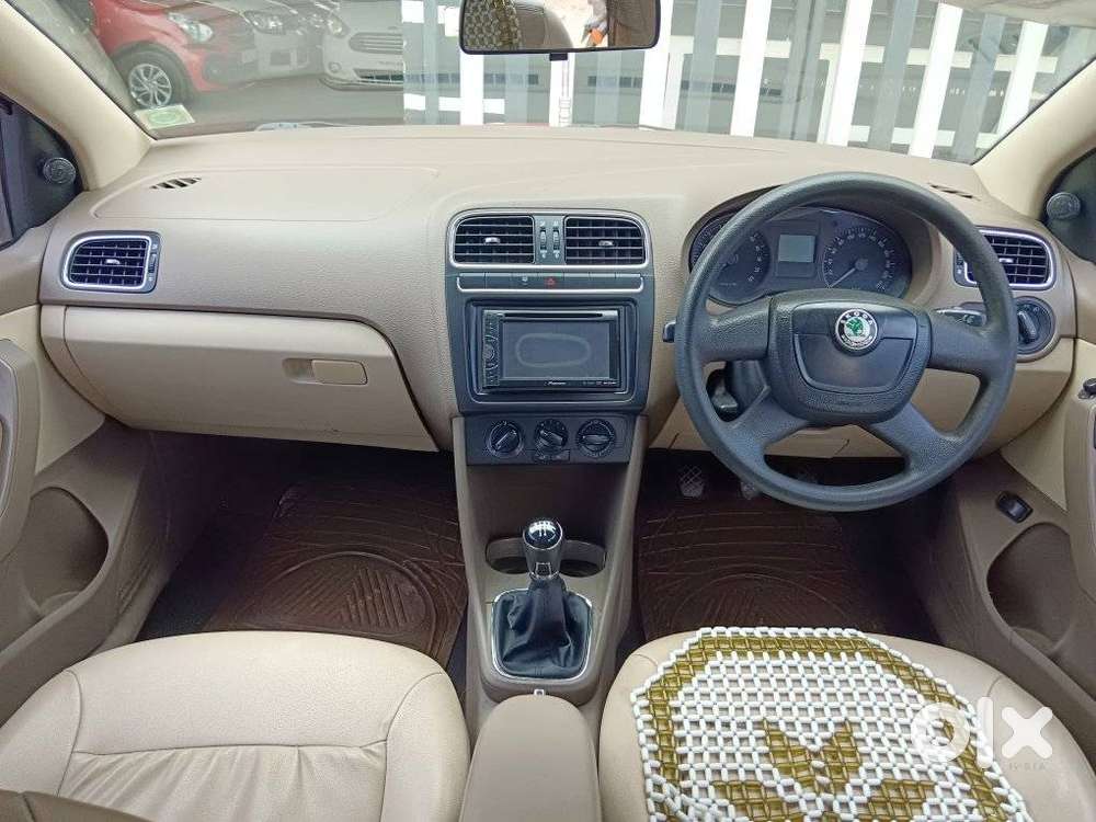 Skoda Rapid 1.6 Tdi Ambition, 2013, Diesel