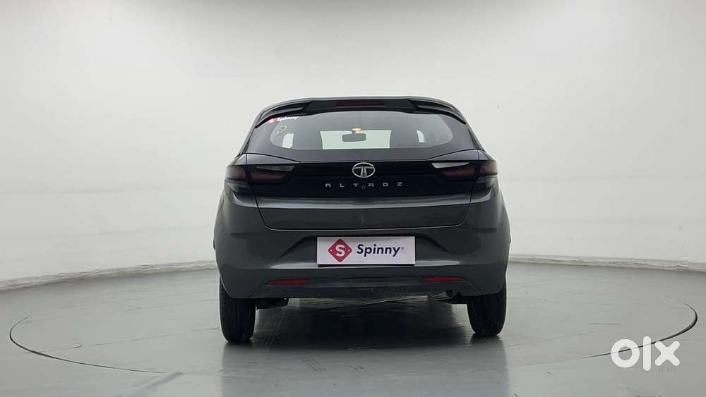 Tata Altroz 1.2 Xe, 2021, Petrol