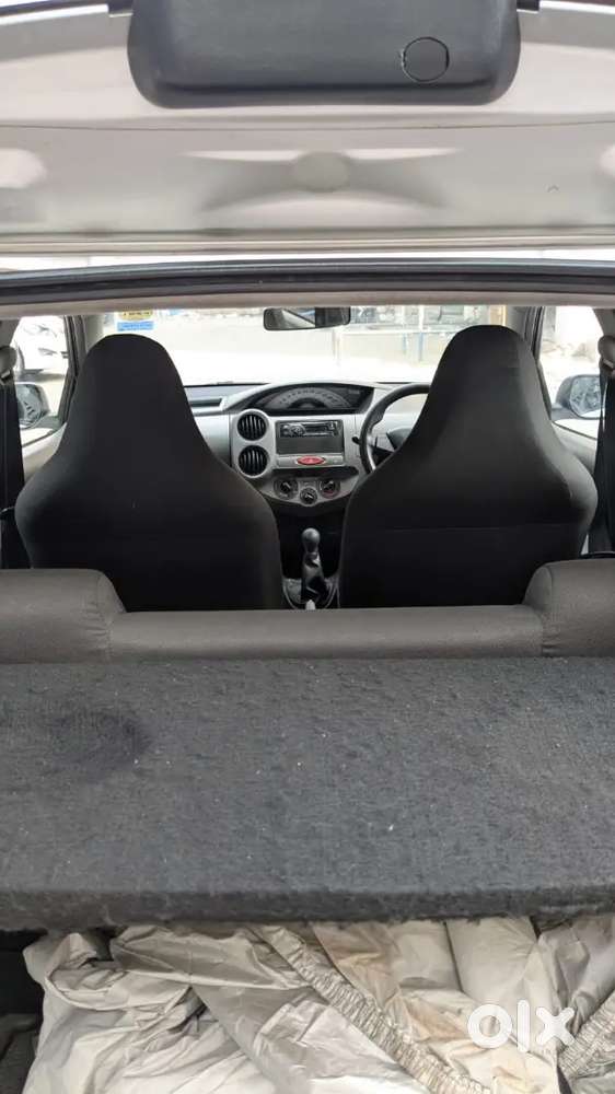 Toyota Etios Liva 2011 Petrol Well Maintained