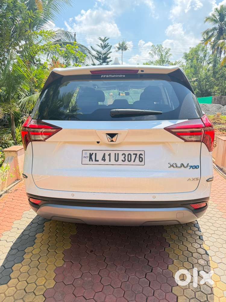 Mahindra Xuv700 Petrol 2023