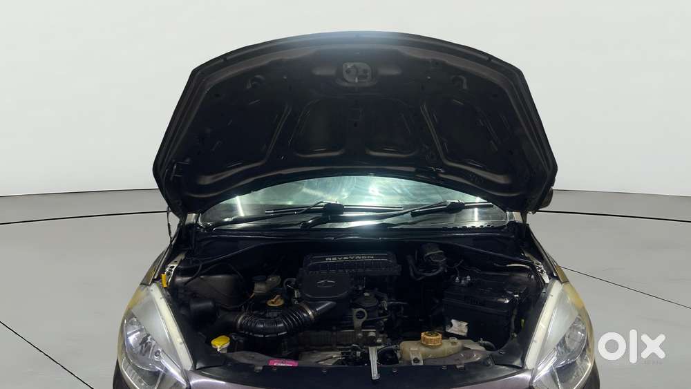 Tata Tiago Xe, 2018, Petrol