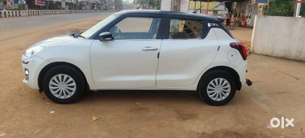 Maruti Suzuki Swift Vxi 2022