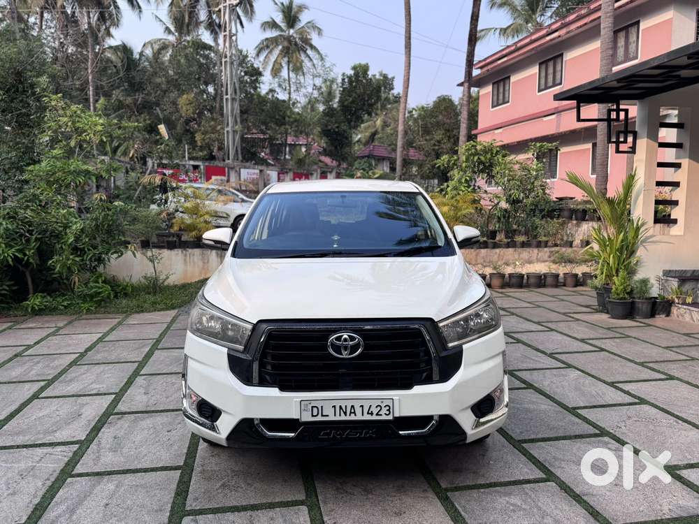 Toyota Innova Crysta 2.4 G Mt, 2017, Diesel