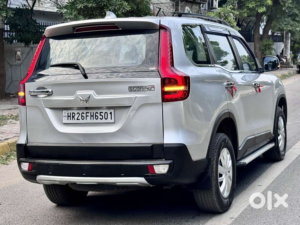 Mahindra Scorpio N Z4 Petrol Mt 7 Str, 2024, Petrol