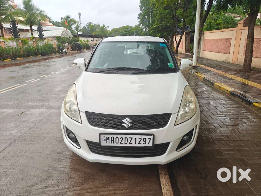 Maruti Suzuki Swift Vxi 1.2 Abs Bs-iv, 2015, Petrol