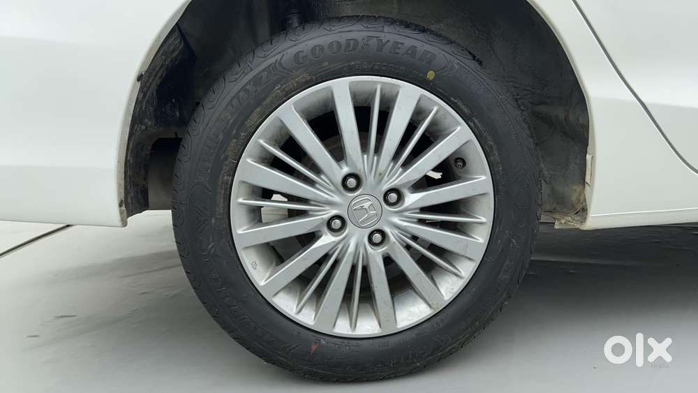 Honda City I-vtec V, 2023, Petrol