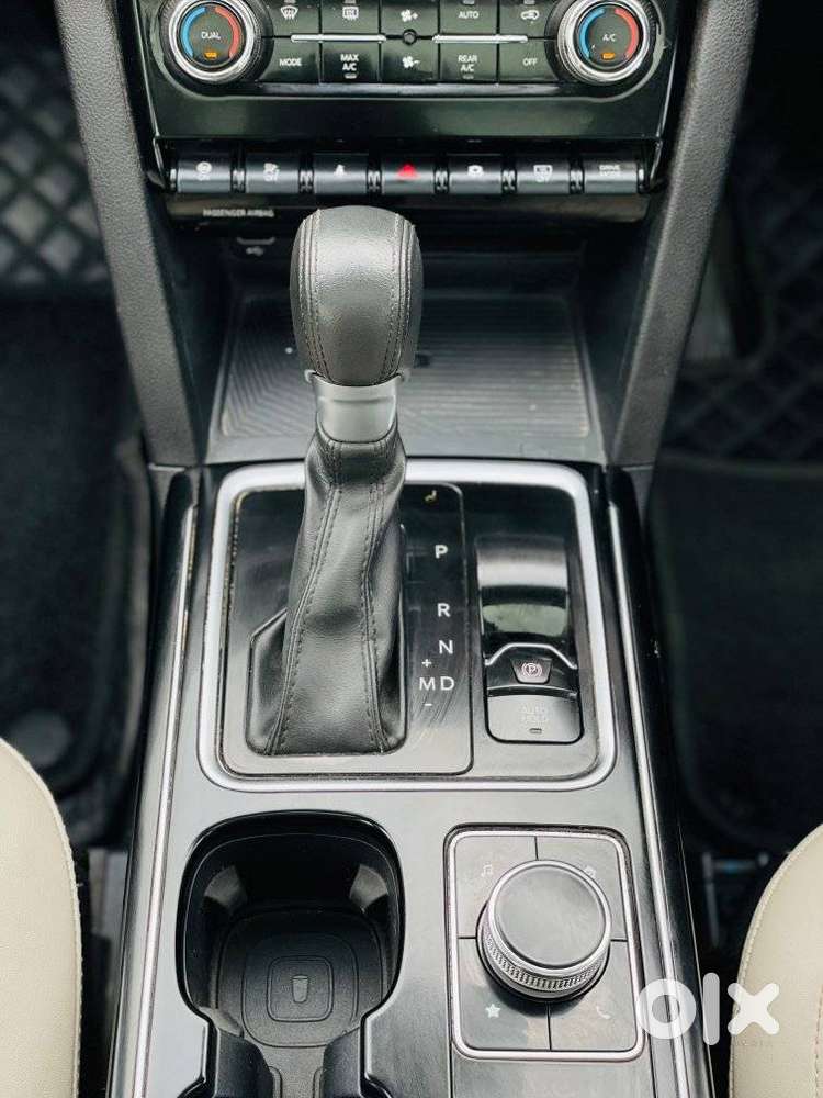 Mahindra Xuv700 2.2 Ax 7 Diesel At Str Awd, 2022, Diesel