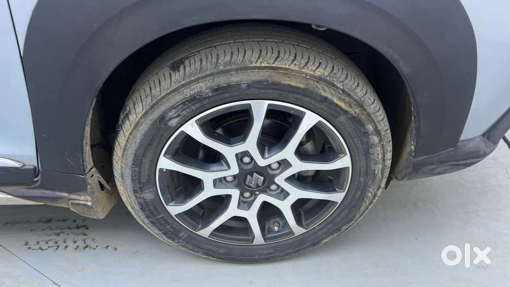 Maruti Suzuki Xl6 1.5 Alpha Plus At, 2022, Petrol