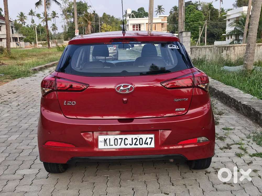 Hyundai I20 2017 Reg.petrol 74000 Km Driven