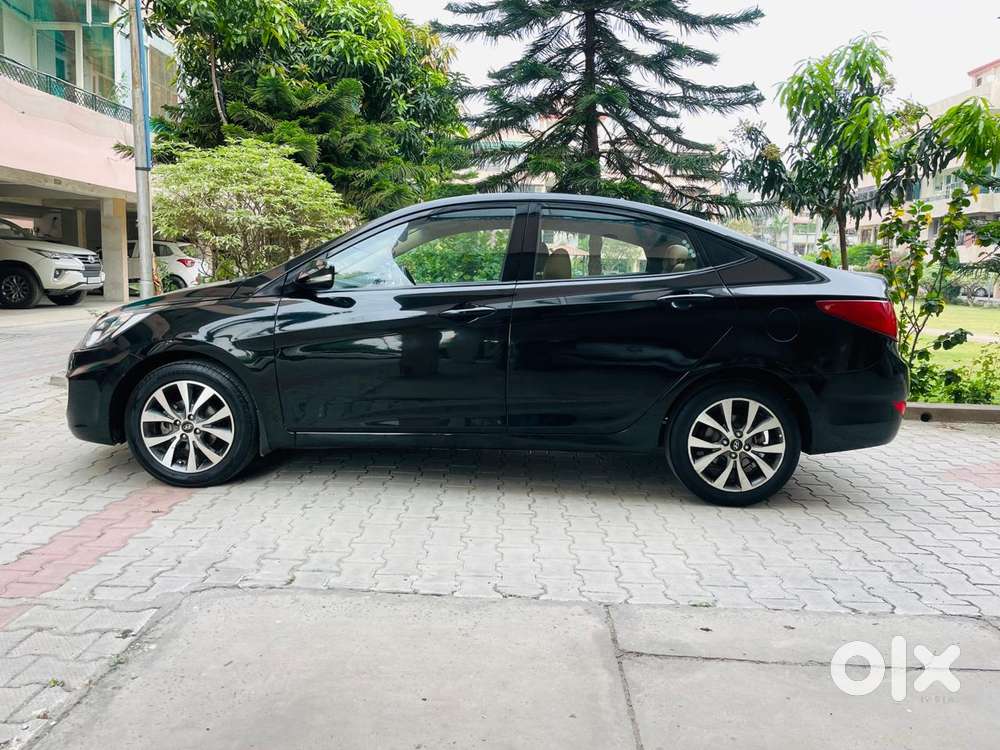 Hyundai Fluidic Verna 1.6 Vtvt Sx, 2013, Petrol