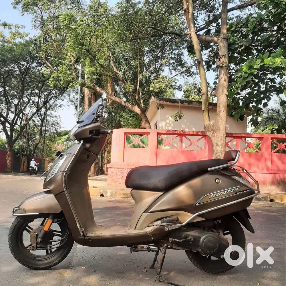 Jupiter classic /2020 Scooters 1752760864