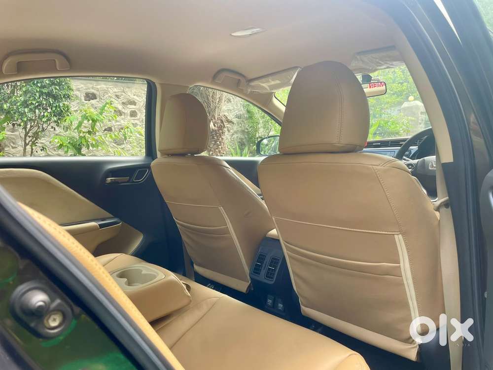 Honda City 1.5 V 4th Gen I-vtec Mt, 2018