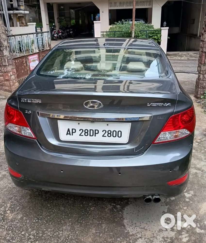 Hyundai Verna Diesel Automatic 2012