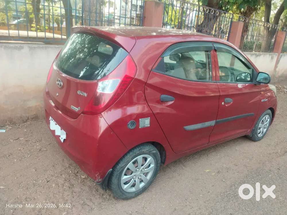 Hyundai Eon 2013 Petrol Well Maintained