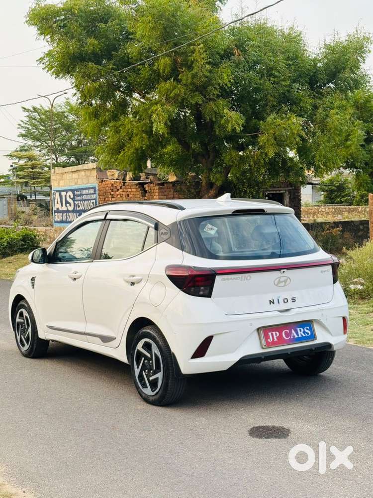 Hyundai Grand I10 Nios Sportz 1.2 Kappa Vtvt, 2023, Cng & Hybrids