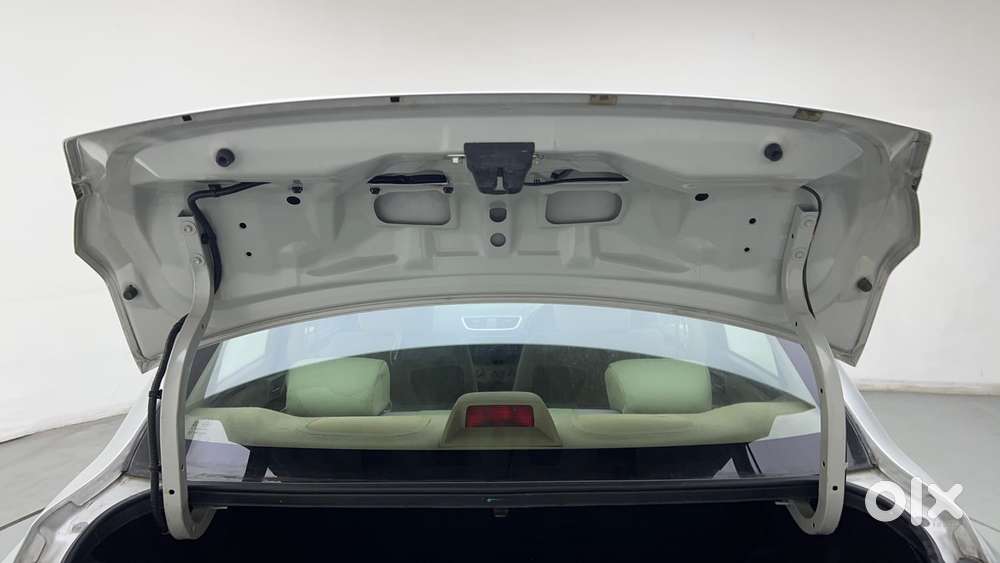 Maruti Suzuki Swift Dzire 1.3 Vxi, 2013, Petrol