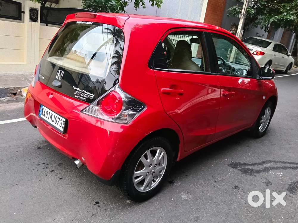 Honda Brio V Mt, 2012, Petrol