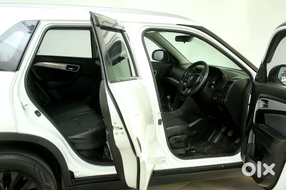 Maruti Suzuki Brezza 1.5 Zxi Smart Hybrid, 2020, Petrol