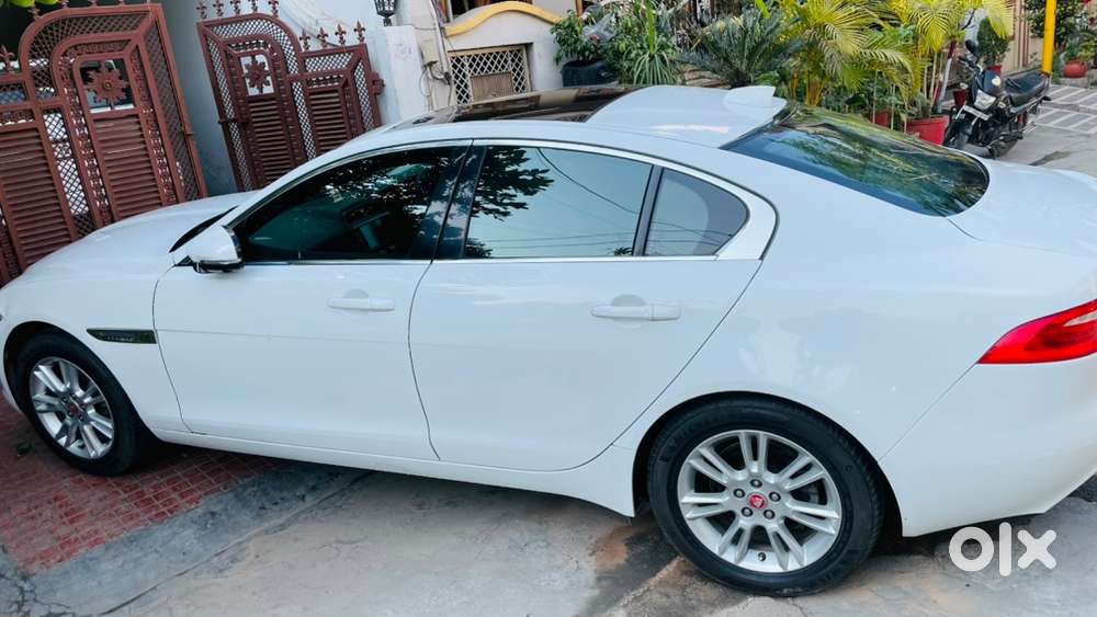 Jaguar Xe Diesel 2019