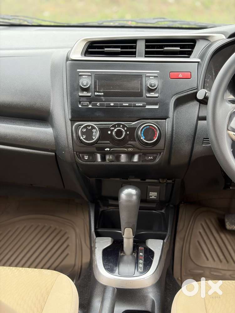 Honda Jazz 1.2 S I-vtec At, 2016, Petrol