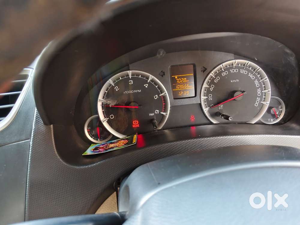 Maruti Suzuki Swift Dzire Vdi Optional, 2015, Diesel