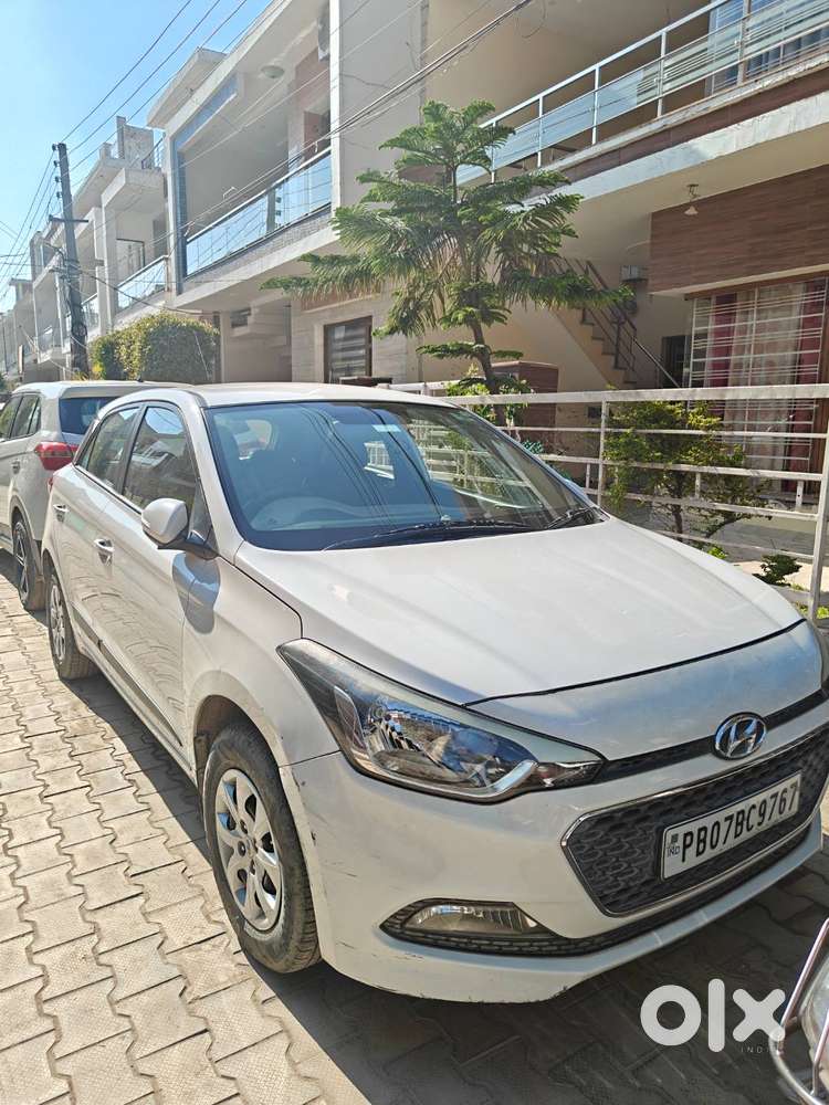 Hyundai I20 2016 Petrol Well Maintained
