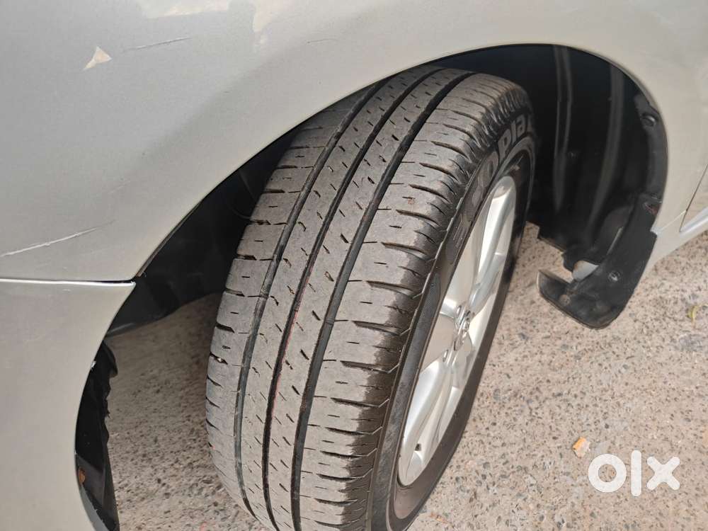 Toyota Corolla Altis