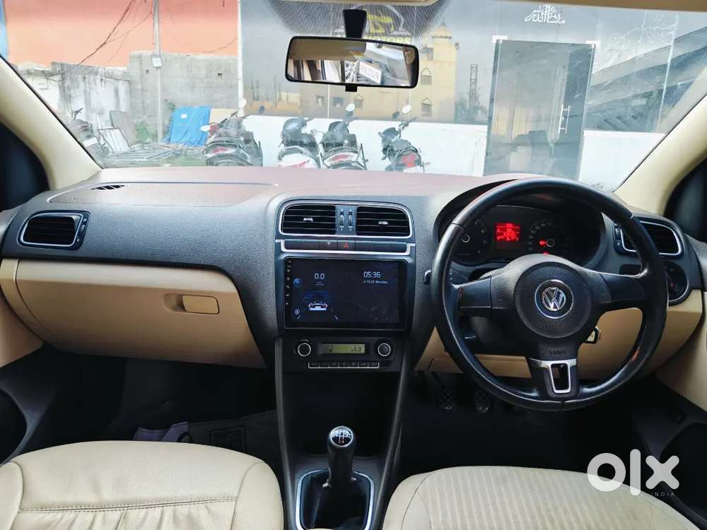 Volkswagen Vento 1.6 Highline 2011  81k Km  Petrol  Excellent Car