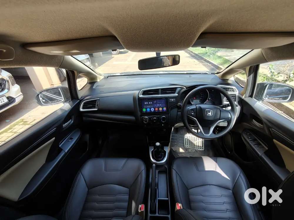Honda Jazz 2017 Petrol 90000 Km Driven