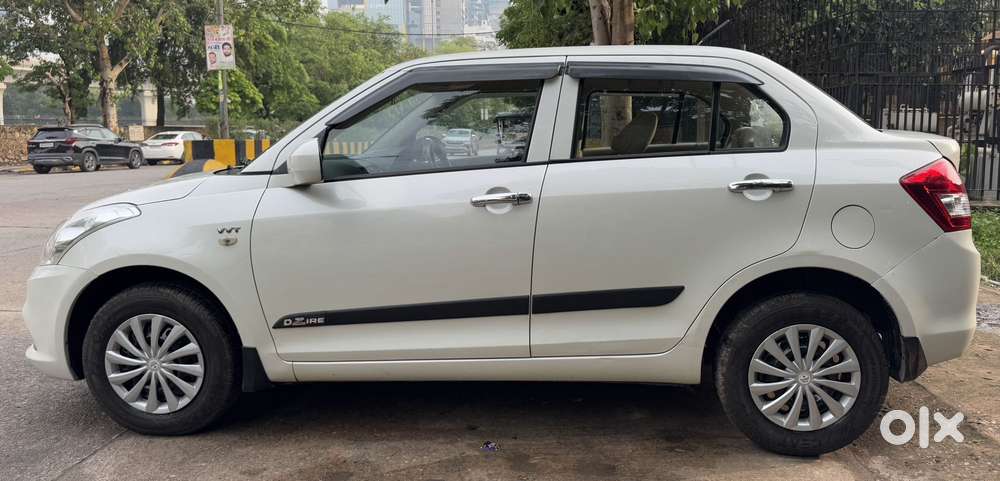 Maruti Suzuki Swift Dzire Lxi Optional-o, 2016, Petrol
