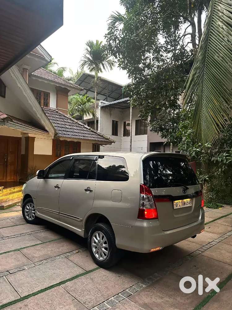 Toyota Innova Diesel 7 Seater 2014