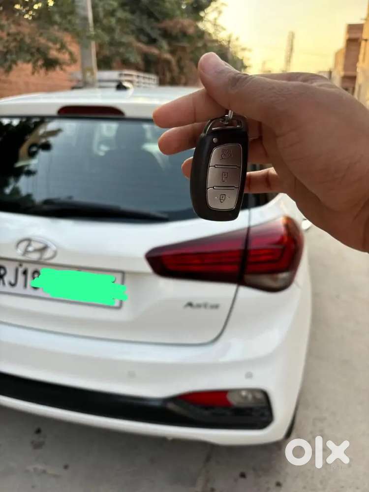 Hyundai I20 2018 Diesel 68000 Km Driven