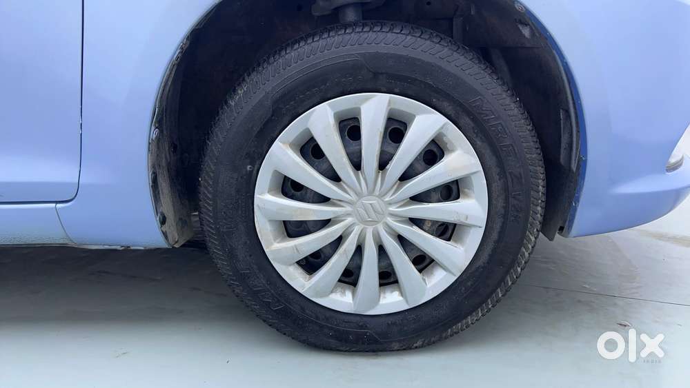 Maruti Suzuki Swift Dzire 1.3 Vxi, 2015, Petrol