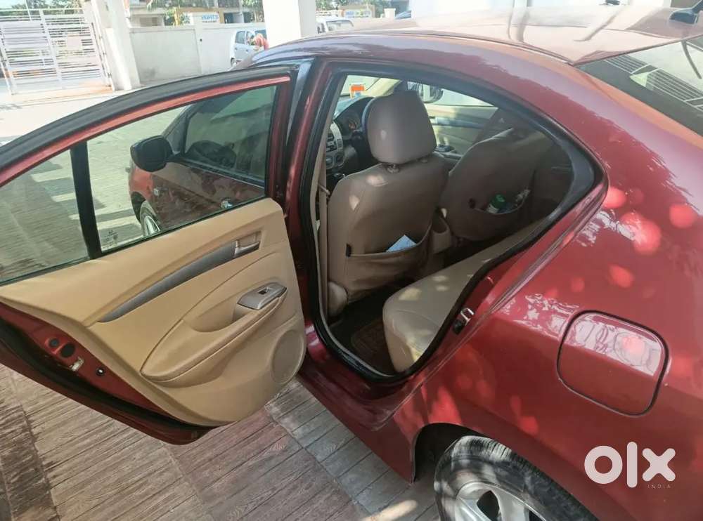 Honda City Automatic Petrol+cng