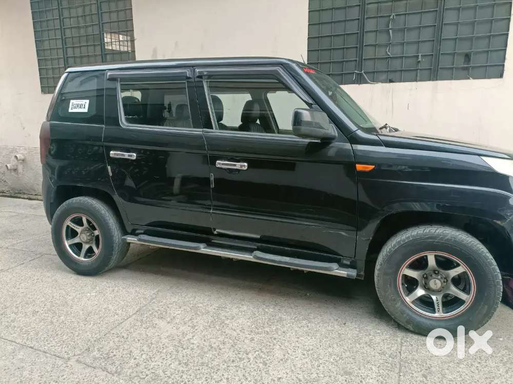 Mahindra Tuv 300 2016