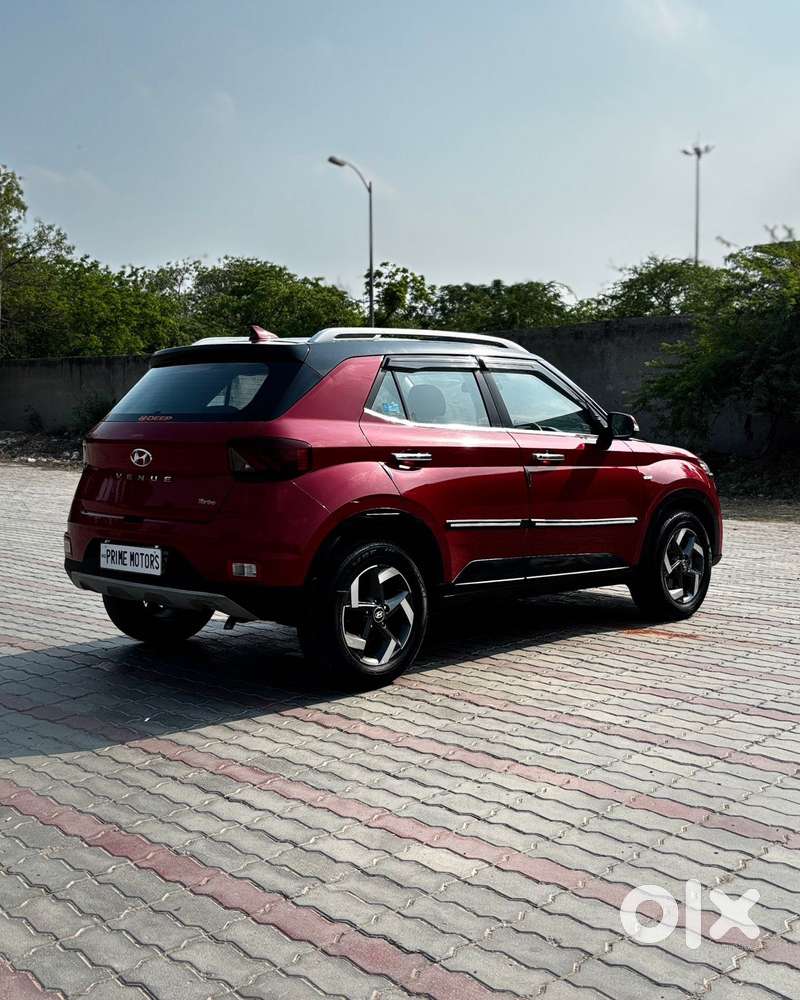 Hyundai Venue 1.0 Sx (o) Turbo Dct Dual Tone, 2020, Petrol