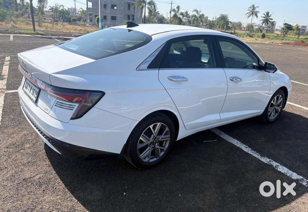 Hyundai Verna Petrol 2023