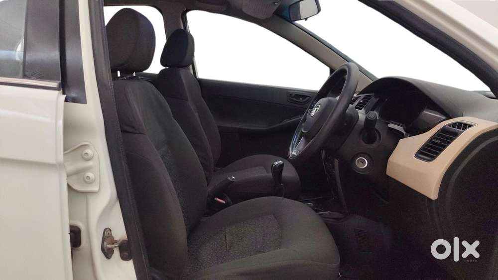 Tata Zest  1.2 Revotron Xms, 2015, Petrol