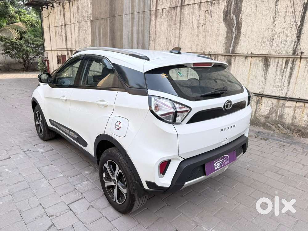 Tata Nexon Amt Xza Plus, 2023, Petrol