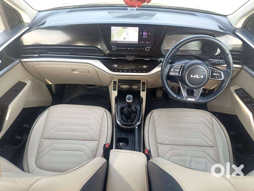 Kia Carens 1.5 Luxury Plus Turbo 6 Str, 2022, Diesel