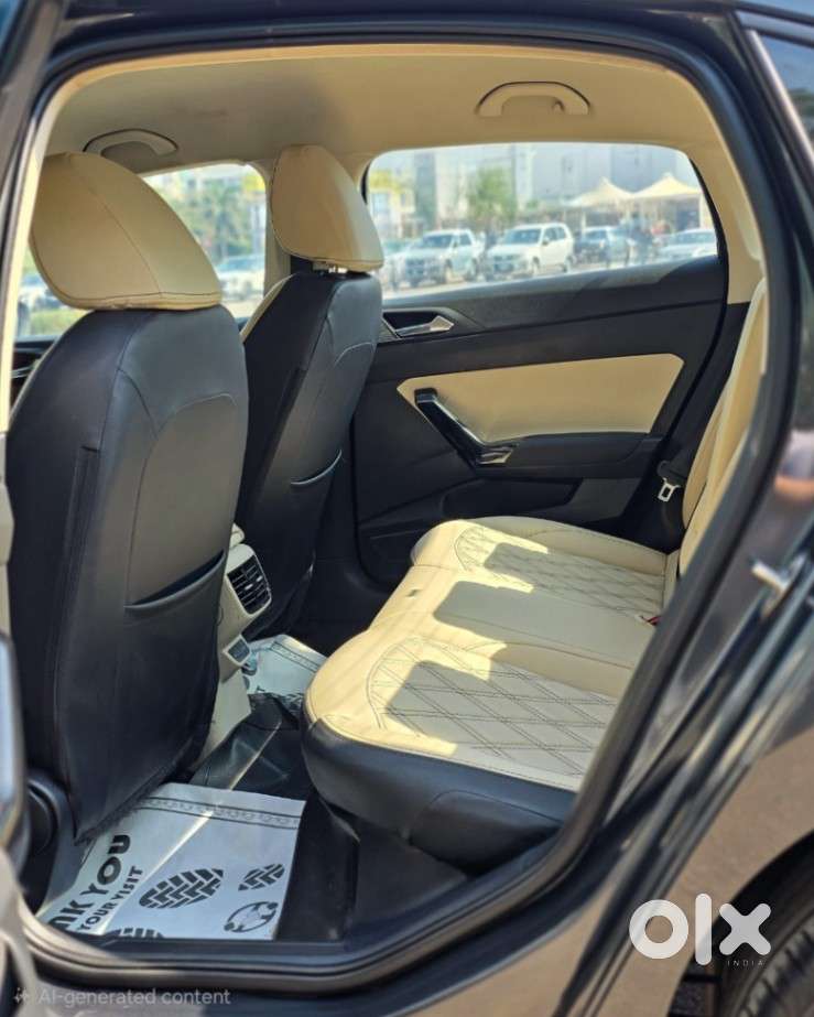 Skoda Slavia Ambition Plus 1.0 Tsi Mt, 2023, Petrol