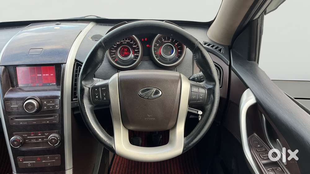Mahindra Xuv500 W8, 2015, Diesel