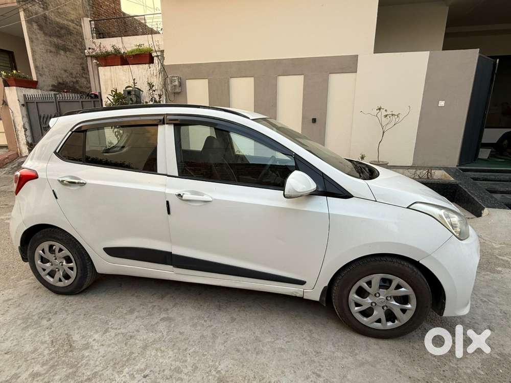 Hyundai Grand I10 2018 Sportz Petrol