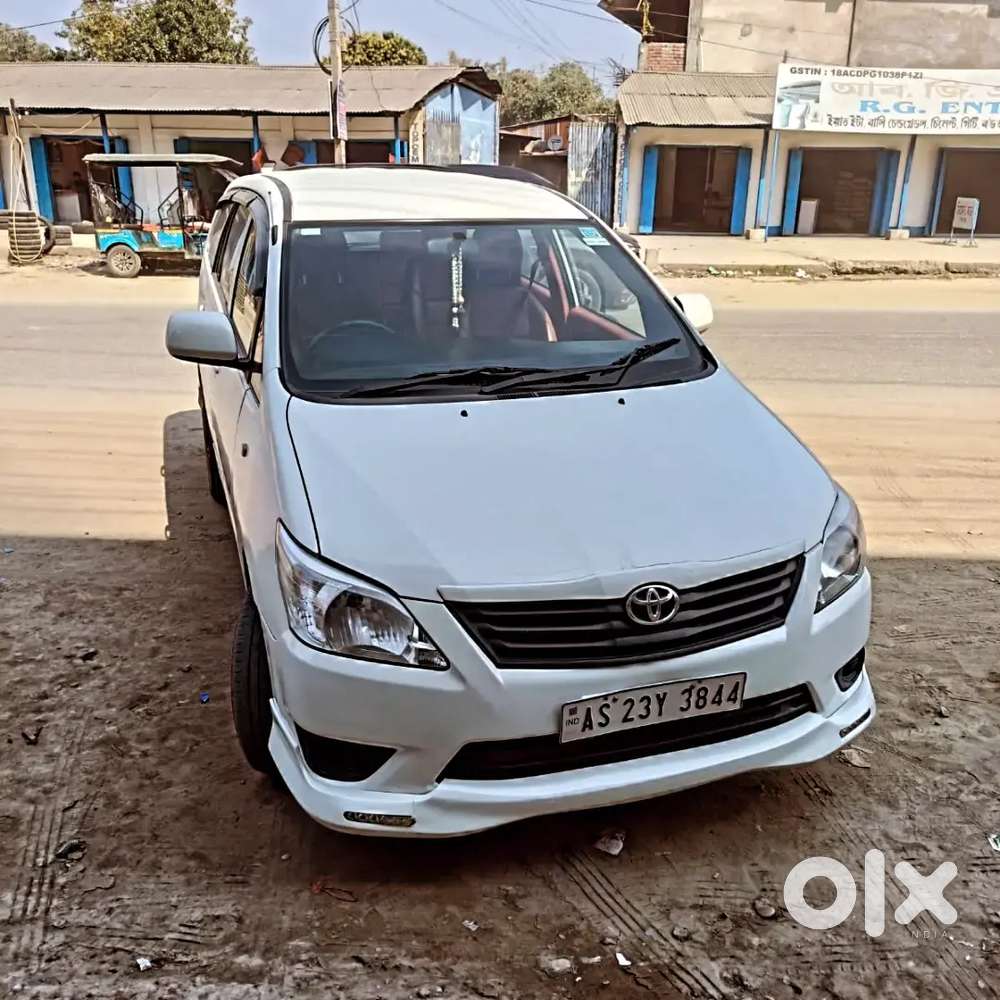 Toyota Innova 2016 Diesel 149000 Km Driven