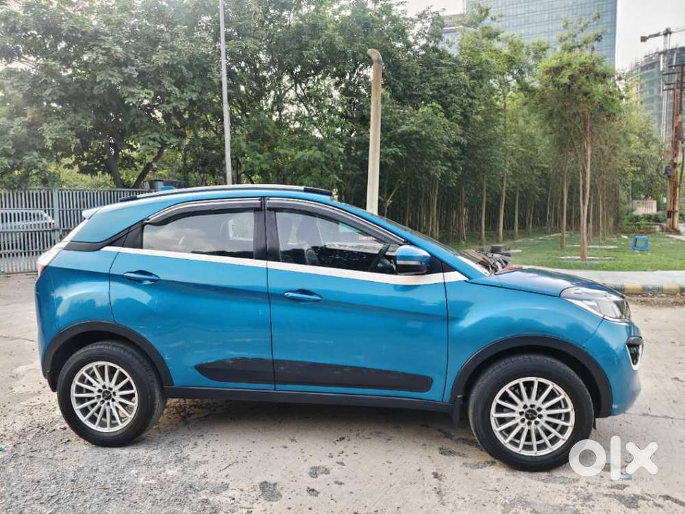 Tata Nexon 1.2 Revotron Xt, 2018, Petrol